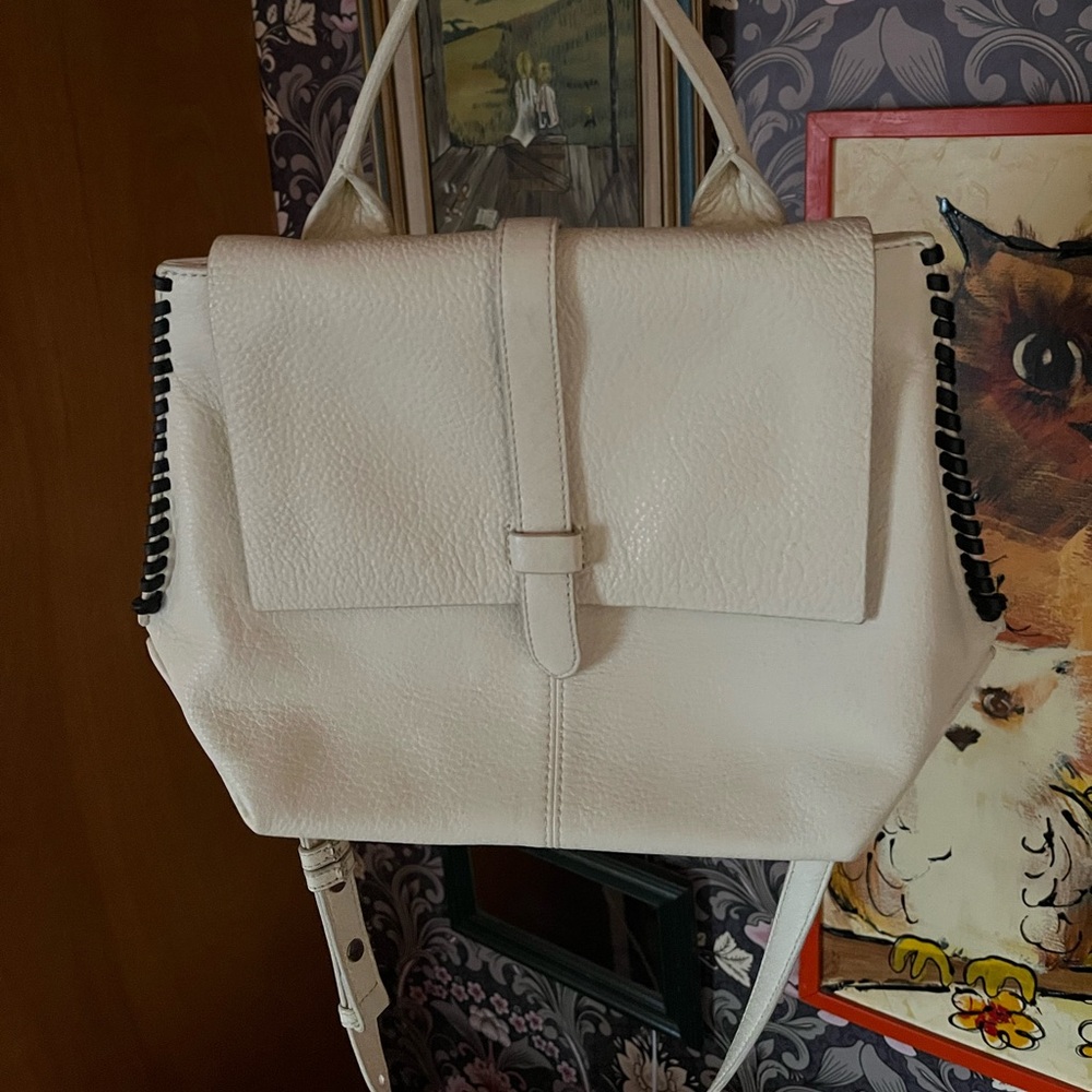 Badgley Mischka cream mid sized fine leather bag